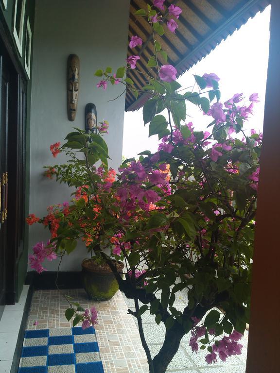 Ibu Ana Homestay Selemadeg Exterior foto
